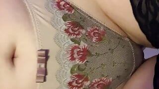Ginger Slut Teasing Amateur
